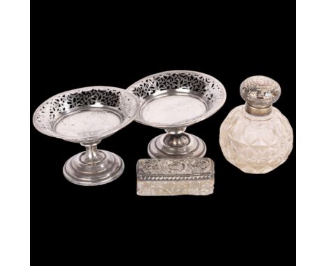 Various silver, including pair of pedestal bon bon dishes, toilet jars, etc, 4.6oz weighable . Condition Report:Lot sold as s