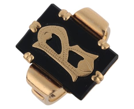 A 9ct gold onyx initial R signet ring, maker FM, London 1960, setting height 18.3mm, size R, 5.2g . Condition Report:No damag