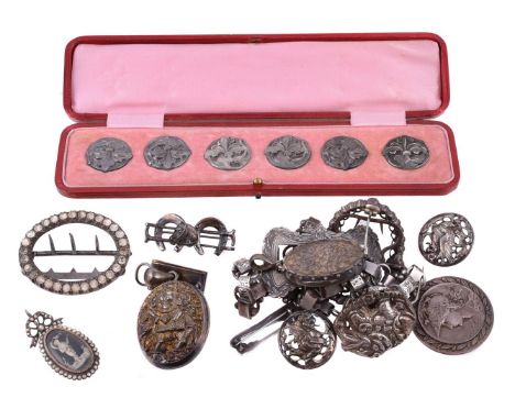 
	
		A collection of antique silver jewellery, to include a set of six floral Art Nouveau buttons by Colen Hewer Cheshire, ha