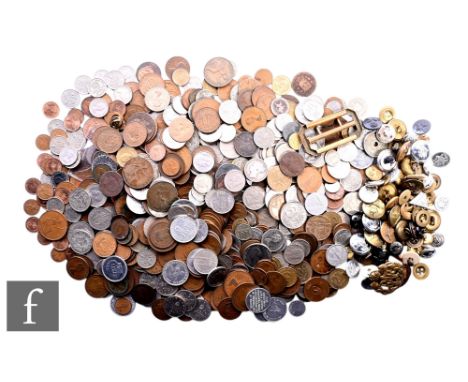 Victoria to Elizabeth II - A large quantity of British silver, nickel and copper coinage, also world coinage, a small quantit