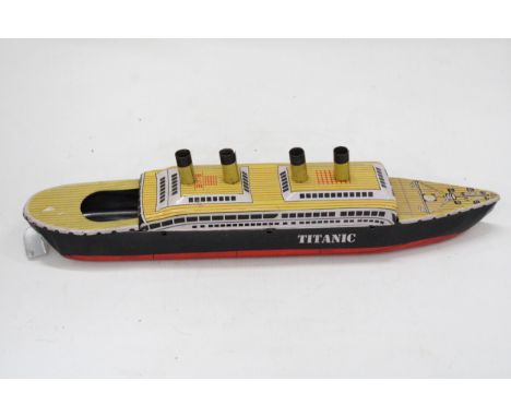 A TIN PLATE MODEL OF THE TITANIC 