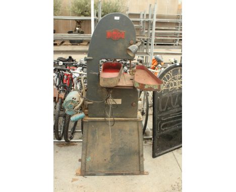 A VINTAGE WHITEHEAD JUNIOR TOOLS BAND SAW 