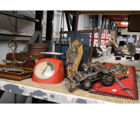 A SET OF VINTAGE SALTER SCALES TOGETHER WITH A MEDIEVAL TWO SWORDS COAT OF ARMS WALL PLAQUE, TILE TRAY WITH BRASS HANDLES, ET