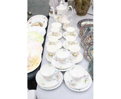 A RICHMOND WILD ANEMONE COFFEE SET TO INCLUDE COFFEEPOT, SIX COFFEE CUPS AND SAUCERS (ONE CUP A/F), CREAMER AND SUGAR BOWL TO