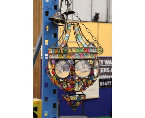 A MULTICOLOURED BOHEMIAN STYLE DROP HANGING PENDANT LIGHT 