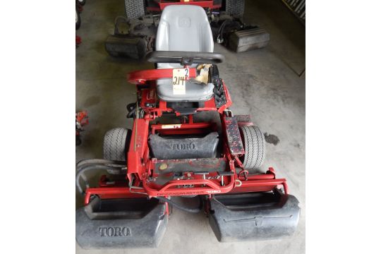 Toro Greensmaster 3050 Greens Mower Sn 70173 Vanguard 16hp Gas Previous