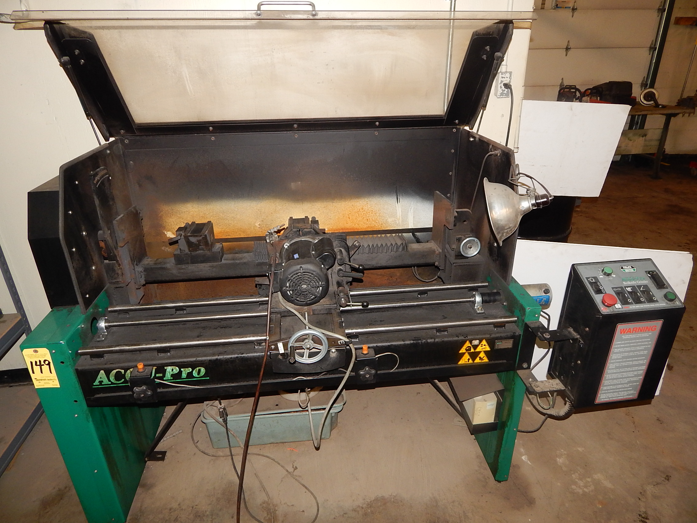 Foley United AccuPro 670 Bedknife Grinder SN 01A67001793, Operator