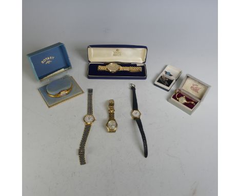 A 9ct yellow gold lady's Baume Wristwatch, with 21-jewels crown wind movement, on a damaged 9ct gold bracelet strap, gross we