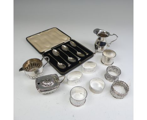 A cased set of six George V silver Teaspoons, by William Hutton &amp; Sons Ltd., hallmarked Sheffield 1935, Onslow pattern, t