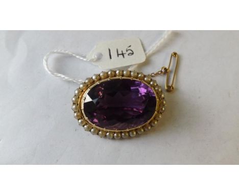 Fine quality 15ct gold oval amethyst &amp; pearl   cluster brooch 36mm dia      
