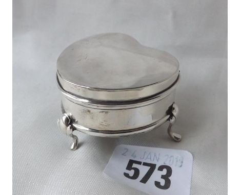 Heart shaped ring box 2" wide Chester 1916 by BP   