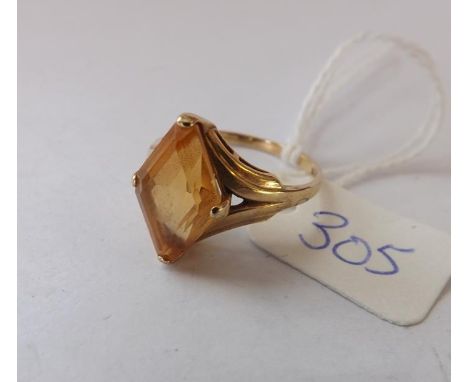 9ct yellow stone dress ring approx size Q    