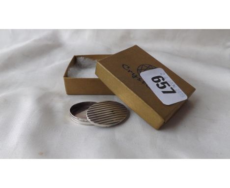Small Georgian oval patch box 1" long     