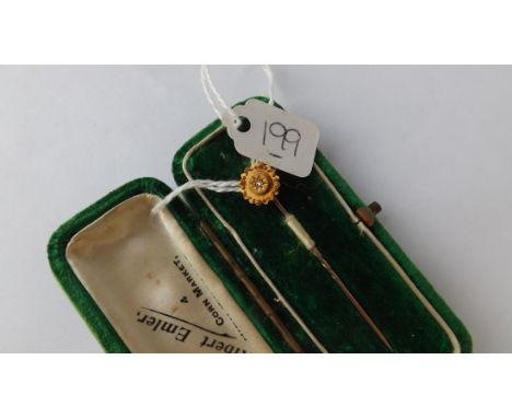 Victorian diamond set 15ct gold stick  pin cased        