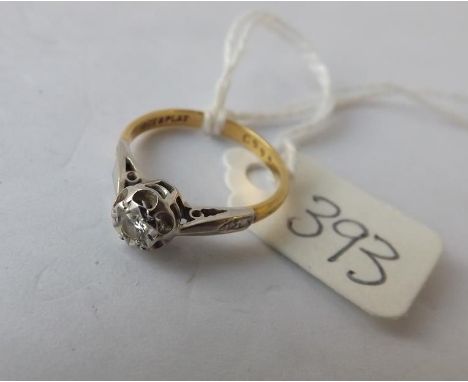 18ct gold &amp; platinum solitaire diamond ring  approx size J        