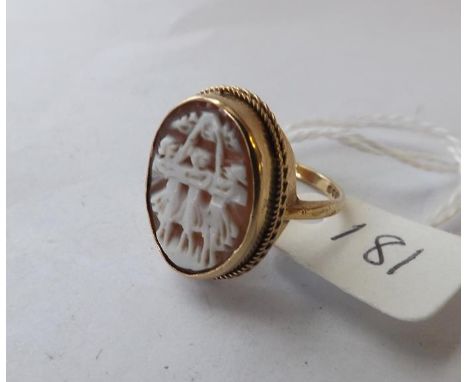 9ct cameo ring approx size M     