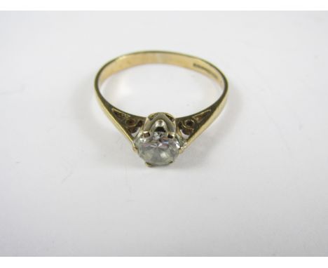 A vintage 9ct gold crown and chenier set cubic zirconia ring