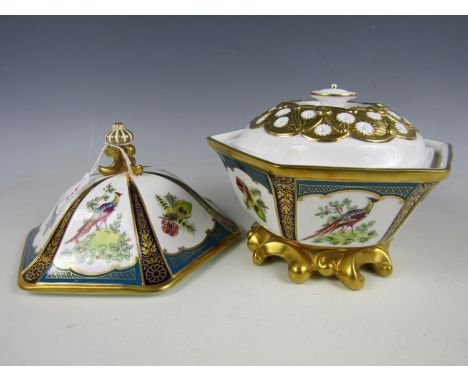 A Royal Worcester bicentenary limited edition and hand enamelled Regent  pot pourri