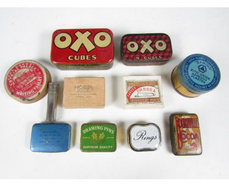 A quantity of assorted vintage Gramophone needle and other tins
