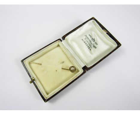An early 20th Century 14K gold and seed pearl stick pin