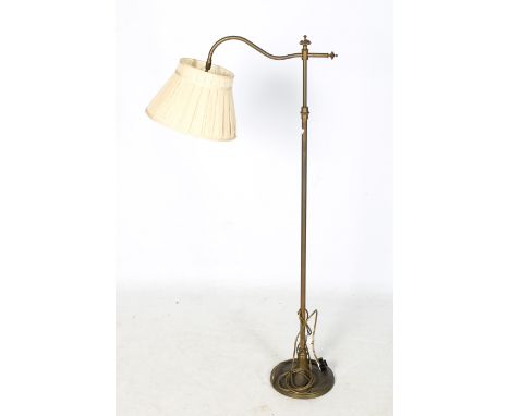 A vintage telescopic brass standard lamp. With a round base diameter 24cm