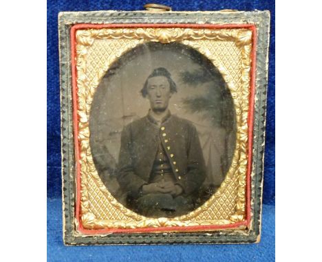 Photograph, framed American Civil War Ambrotype image showing uniformed civil war soldier, no ID, 8cm x 9.5cm (gd)