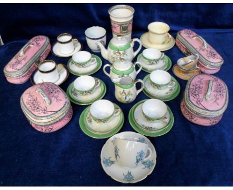 Collectables, a large quantity of antique and vintage ceramics to include a Royal Winton Grimwades cup and saucer, a Noritake