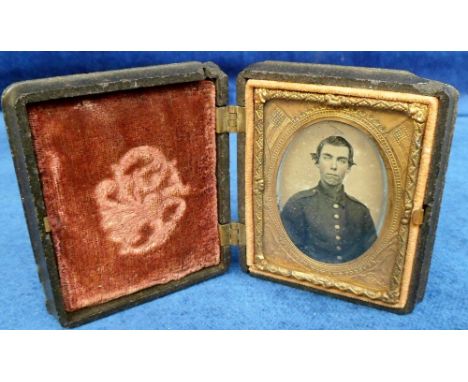 Photograph, American Civil War Ambrotype image showing uniformed civil war soldier, in decorative wooden case, photo in gold 