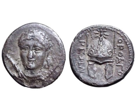 Macedon, Orthagoreia AR Hemidrachm. Circa 350 BC. Head of Artemis facing slightly left, with quiver over shoulder / Macedonia