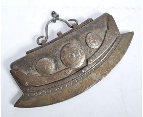 A rare antique late 18th / early 19th century Tibetan flint purse. The purse of metal and leather construction, crudely decor