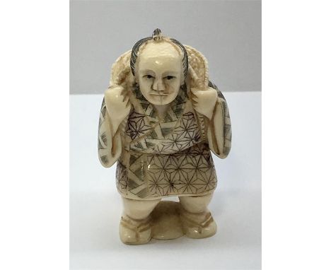 Japanese Early 20th Century period Ivory netsuke signed signed measures approx 49mm tall