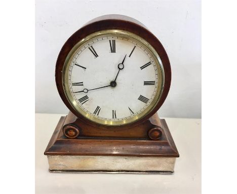Small antique mahogany mantle clock movement signed VAP BREVETE S.G.D.G  Measures approx 6ins wide by 6.5ins tall 8 day time 