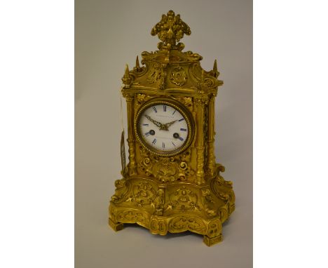 Good quality early 19th Century French ormolu mantel clock, the enamel dial with Roman numerals inscribed Bourdin Hrduroi, Pa