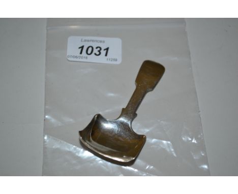 Victorian silver caddy spoon with square shovel pattern bowl and Fiddle pattern handle, Birmingham, 1845, maker GU