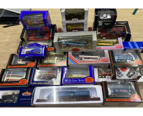 Large collection of Diecast models to include Bachmann trains and model busses [for more details please see images]