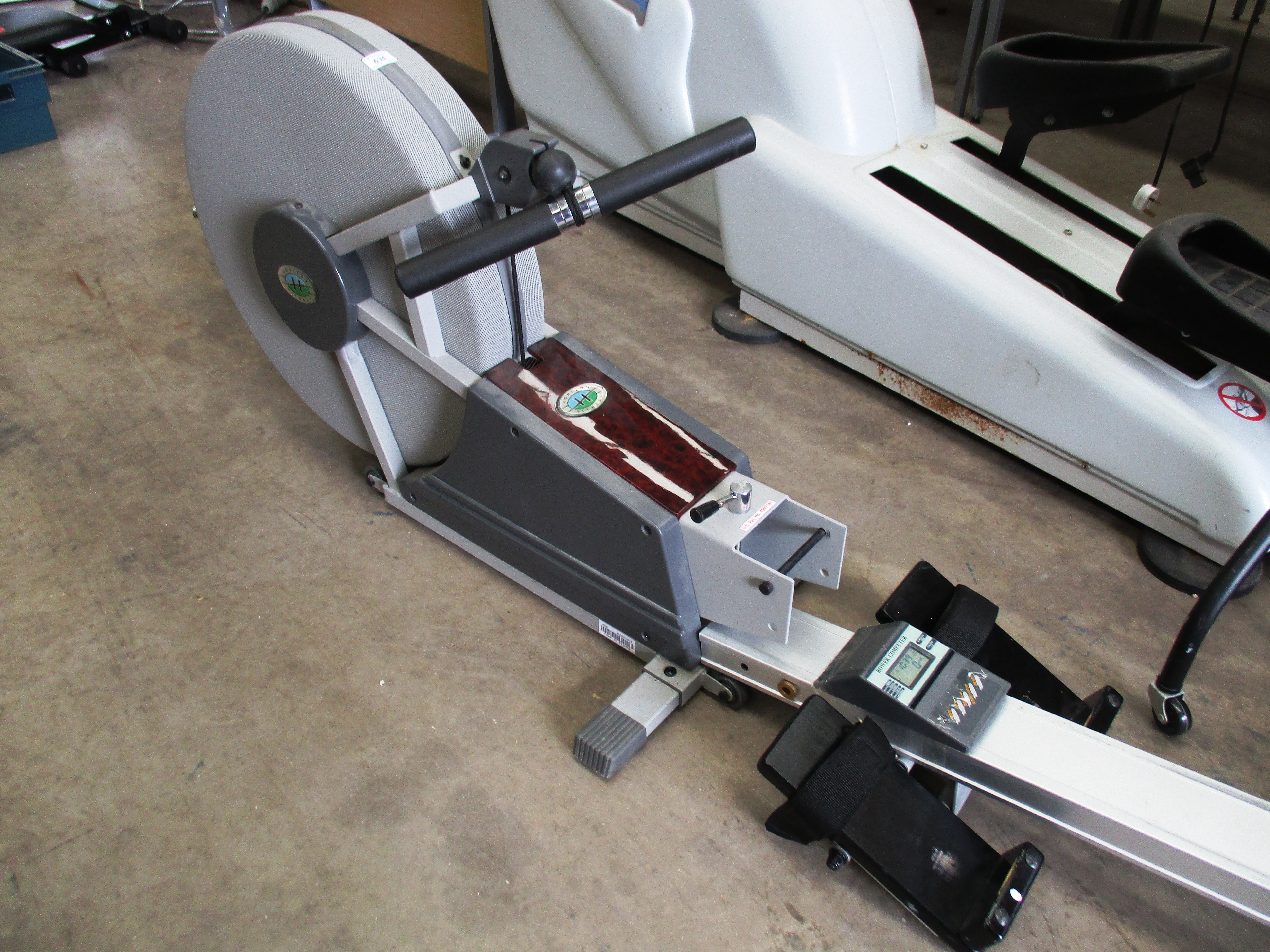 horizon rowing machine