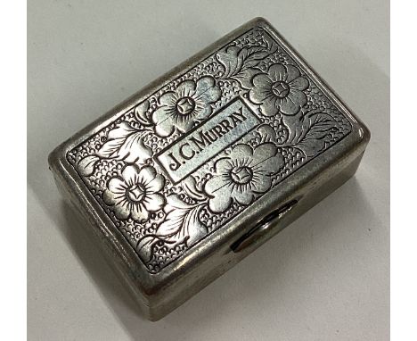 A 19th Century Chinese silver snuff box with engraved decoration. Marked inside with character mark. Approx. 20 grams. Est. £
