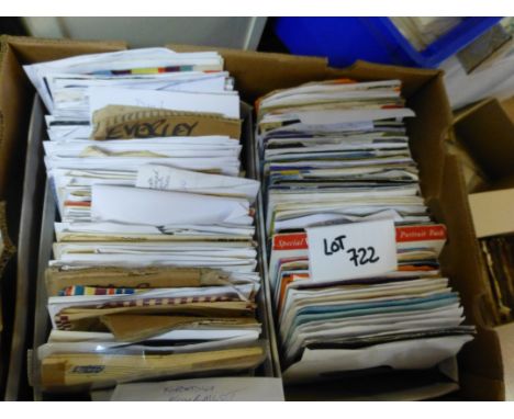 Records : Box 200+ 7" singles incl Fourmost 1960's/70's, vg+ condition.