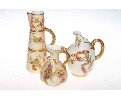 Late 19th century Royal Worcester blush jug and ewer, with a floral flat back jug (3)