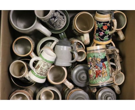 Box of vintage ceramic Beer Steins to include Pewter lid examples