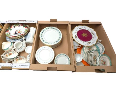 Collection of tea and dinner wares, including Royal Albert Lucerne, Royal Doulton Matsumai, Royal Doulton Tapestry, Royal Dou