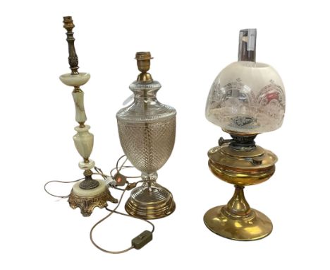 Oil lamp, together with to tale lamps