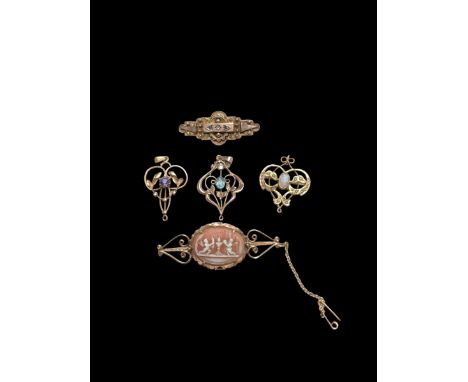 Early 20th century 9ct gold stone set jewellery, including opal brooch, amethyst pendant etc and a 14ct gold cameo broochCond
