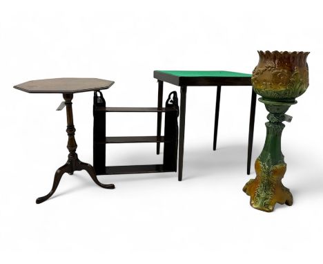 Early 20th century Majolica-style jardinière on stand, scalloped rim and foliate relief decoration, on a matching pedestal ba