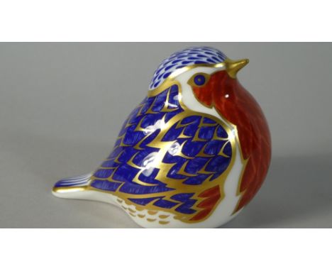 A Royal Crown Derby Robin Paper Weight, Silver Button