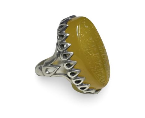 Description: Old Middle Eastern Islamic handcarved Yemen carnelian agate and silver seal signet insignia ring w/beautiful cal