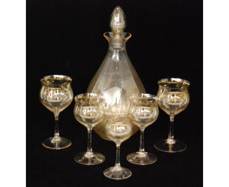 Cornelis De Lorm - Leerdam - A 1920s 'Normaal I' glass suite designed by comprising a conical form decanter, three red wines,