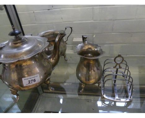 Walker & Hall of Sheffield hallmarked silver three piece tea service and accompanying toast rack, total weight including wood