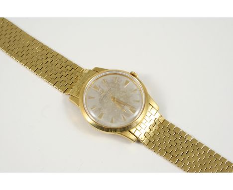 A GENTLEMAN'S 18CT. GOLD AUTOMATIC WRISTWATCH BY VACHERON CONSTANTIN the signed circular dial with dagger numerals, on a gold