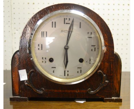 An oak mantel clock, c.1930